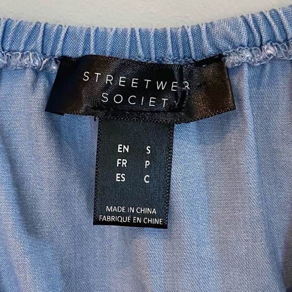 3/4 length off the shoulder denim crop top - Picture 3 of 3